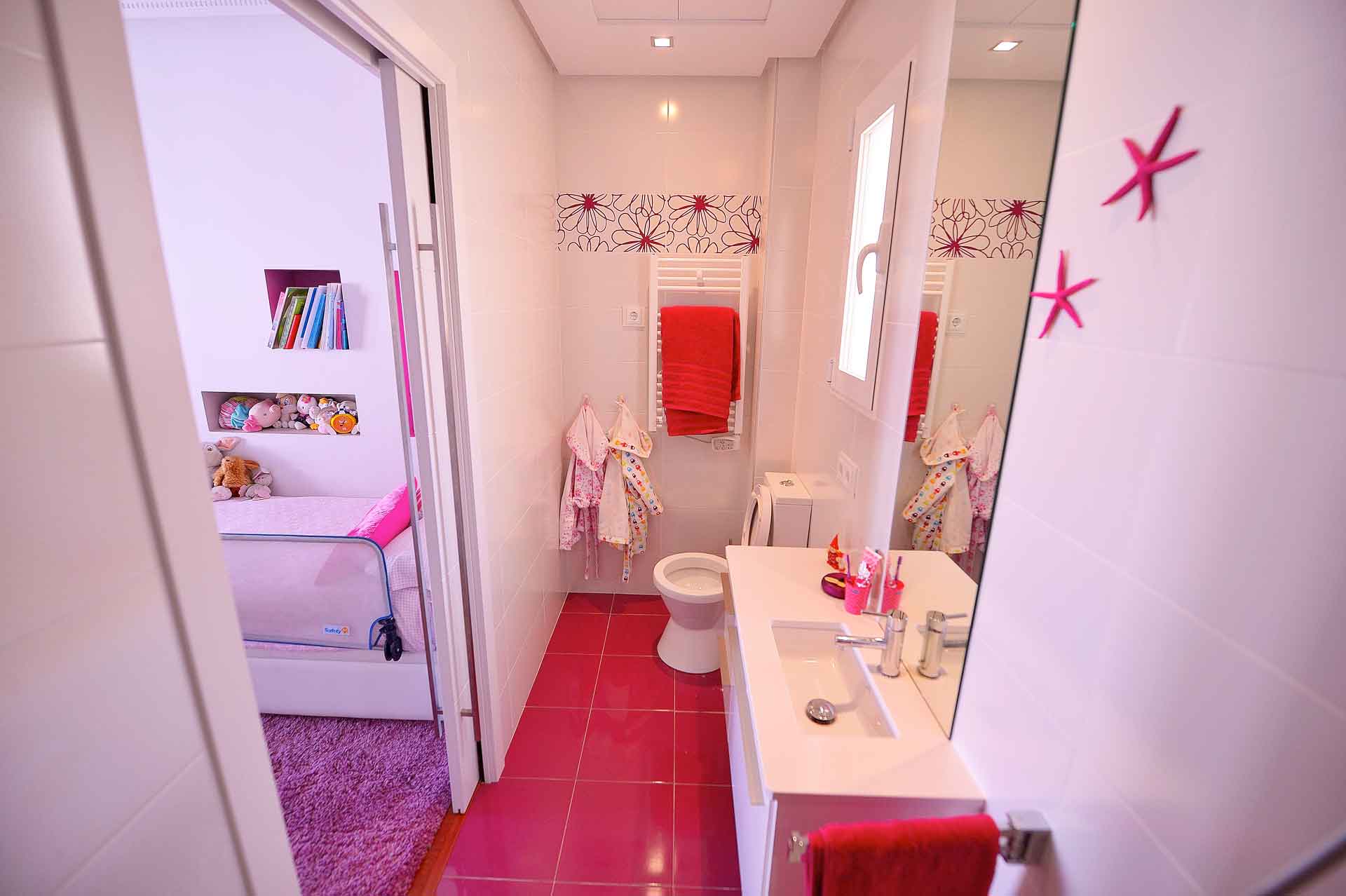 reforma baño infantil piso en calle Goya