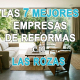 Salón moderno con salida al jardín en una vivienda unifamiliar reformada, utilizado como portada para el ranking de las siete mejores empresas de reformas en Las Rozas de Madrid. El texto superpuesto dice: 'LAS 7 MEJORES EMPRESAS DE REFORMAS en LAS ROZAS
